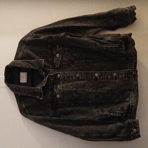 Old Navy boyfriend denim jacket size L washed black